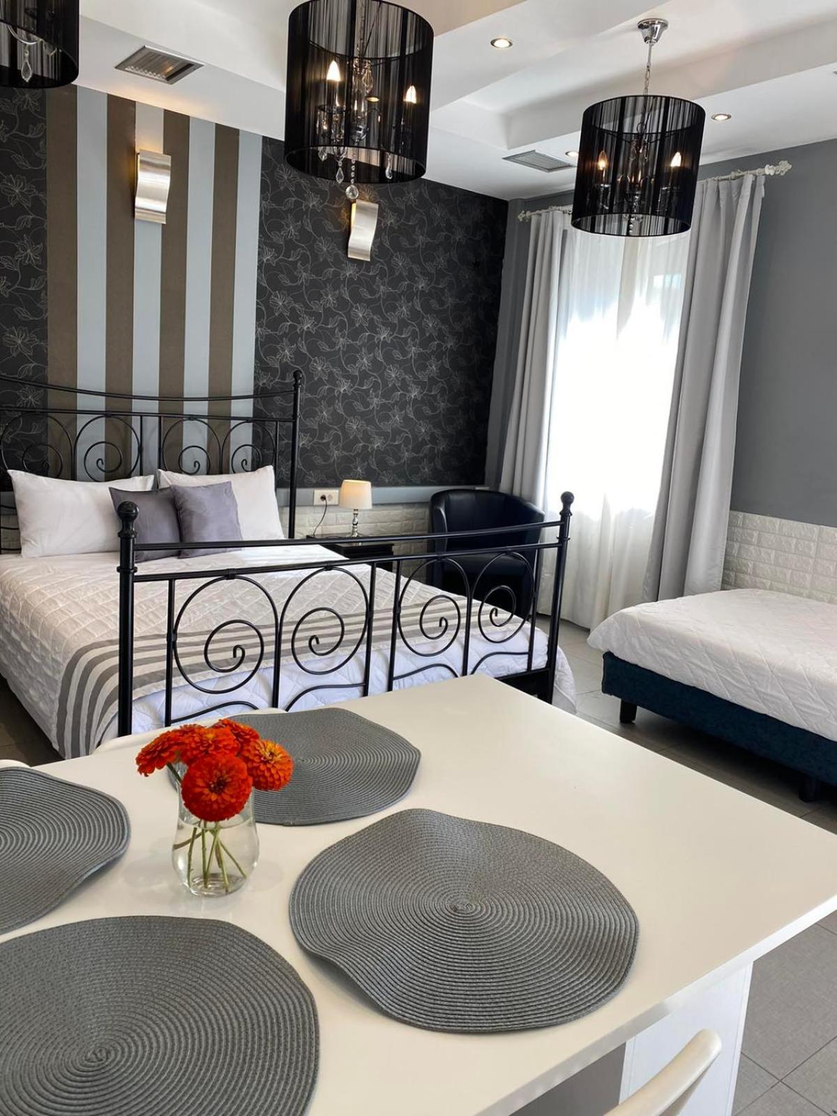 Apollonio Upper View Suites Corinth Bagian luar foto